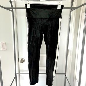Spanx black leggings size medium